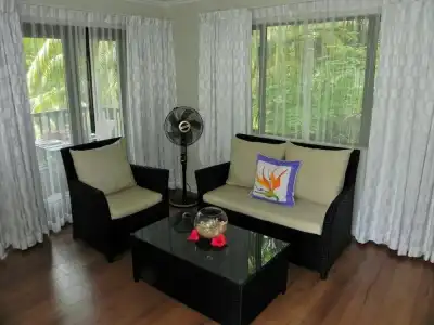 Hillside Retreat - 5