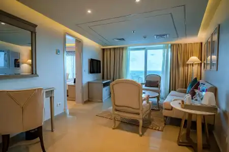 SUNRISE Alex Avenue - 41