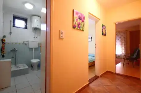 Lighthouse Apartments - 17