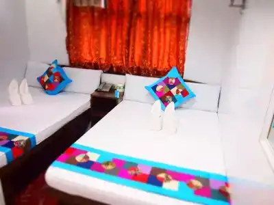 Woodstock Hostel - 51