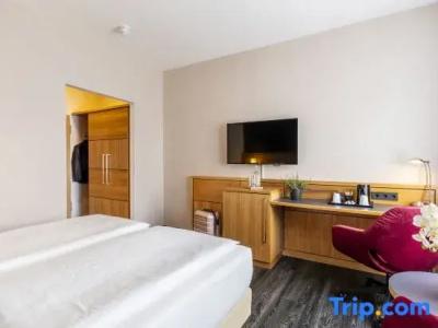 Plaza Inn Heidehof - 64