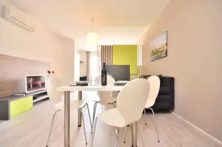 Bretia Apartments - 81