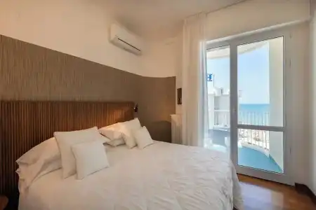 HR Resort - 68
