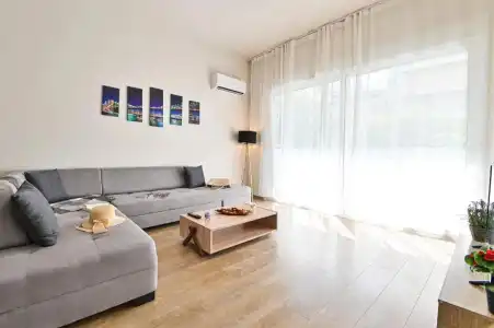 Thisean Modern Suites By Athens Stay - 52