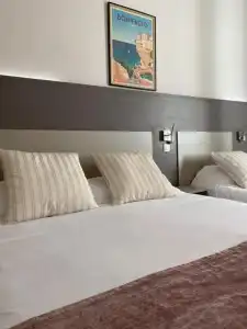 Hôtel Belvédère - 33