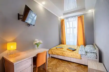 Theatrical Hostel - 8