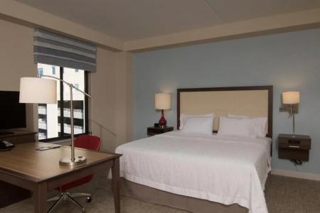 Hampton Inn and Suites Tulsa Downtown - 55