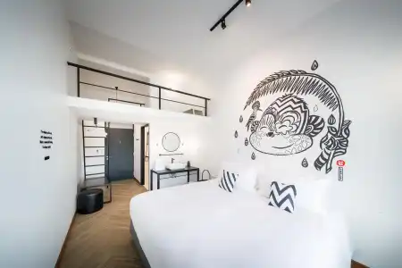 Blu Monkey Hub & Ranong - 49