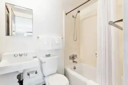 Royal Grove Waikiki - 48