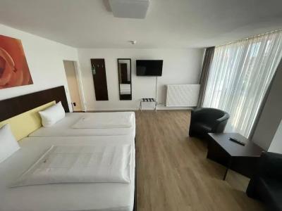 PANORAMA in Neustadt an der Weinstraße - 112