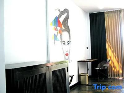 The Sunset Beach Resort & Spa Taling Ngam - 59
