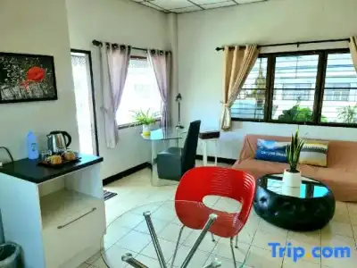 Bed and Terrace Guesthouse - 136