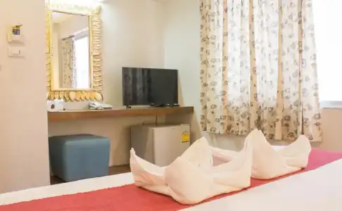 Villa Cha Cha Banglumphu - 4