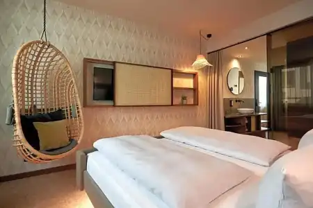 Cocoon Sendlinger Tor - 45