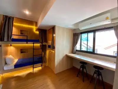 Patong Poshtel - Adults Only - Hostel - 2