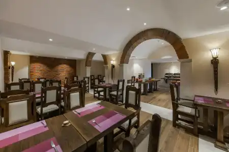 Salona Palace - 31