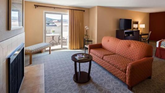 Best Western Plus Monterey Inn - 85