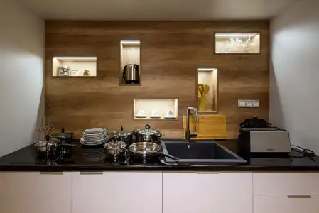 Karoly Corner Residences - 11