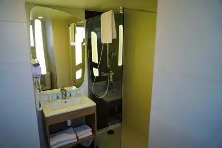 ibis Styles Marseille Centre Prado Place Castellane - 44