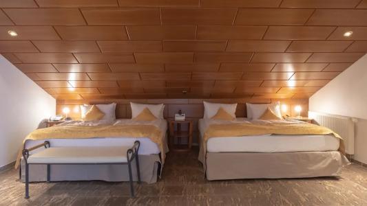 Hotel-Restaurant Barbarossahof - 158