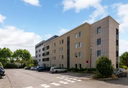 B&B Montpellier Centre Le Millénaire - 0
