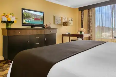 Omni Houston - 61