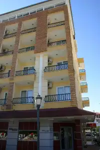 Kleopatra Saray - 21