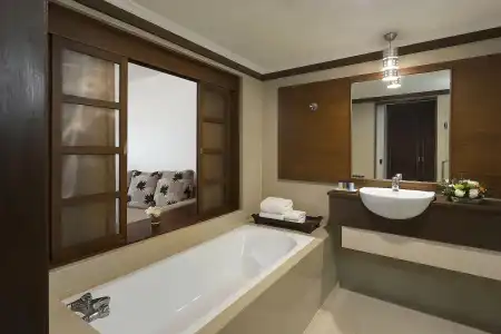 Mövenpick Suriwongse Chiang Mai - 16
