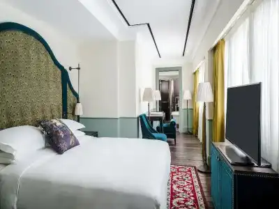 Maxwell Reserve Singapore, Autograph Collection - 87