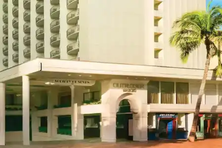 OUTRIGGER Waikiki Beach Resort - 0