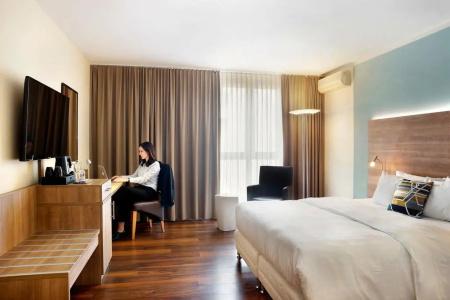 Courtyard by Marriott Dresden - 22