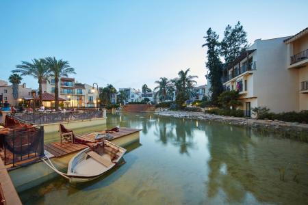 PortAventura - Includes unlimited access PortAventura Park & 1 access Ferrari Land - 31