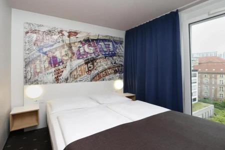 B&B Berlin-Alexanderplatz - 11