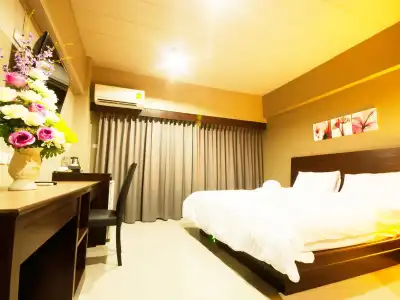 Wsotel and Serviced Apartment - 2