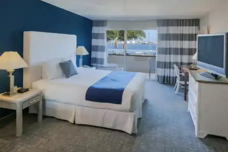 Bay Club & Marina - 53