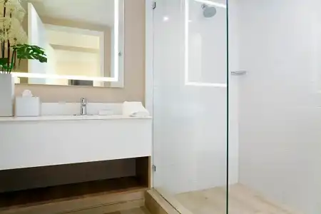 Acqua Bay Luxury Apartments - 36