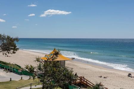 Spindrift on the Beach - 162