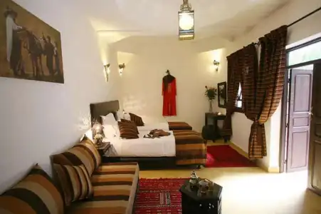 Riad Shaloma - 4