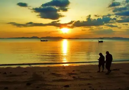 Isle Beach Resort Krabi - 12