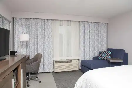 Hampton Inn & Suites Michigan City - 35