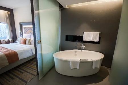 Novotel Kolkata - & Residences - 65