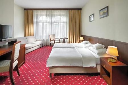 Clarion GrandZlaty Lev - 60