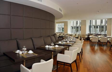The Square - 22