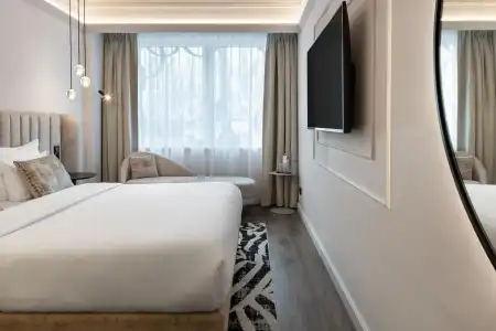 O11 Boutique Vienna - 2