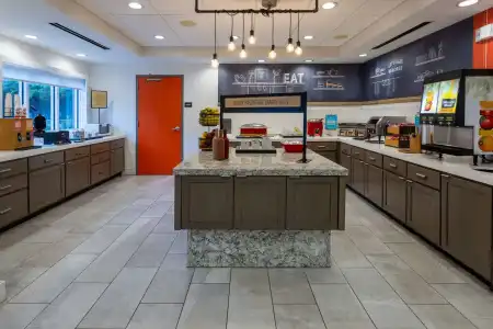 Hampton Inn Atlanta-Georgia Tech-Downtown - 20
