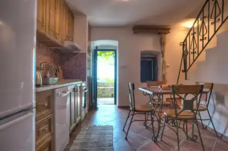 B&B Apart Pastrovski Konak - 54