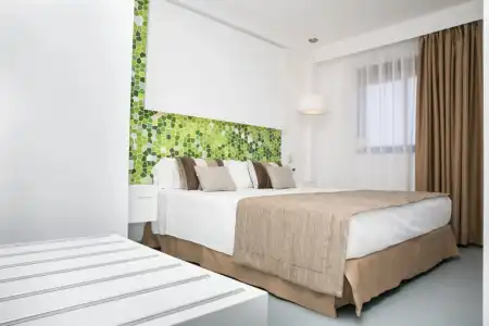 LIVVO Anamar Suites - 11