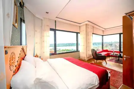 Opera Suites Okanli - 82