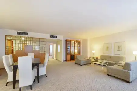 The Q - Quadro City - 118