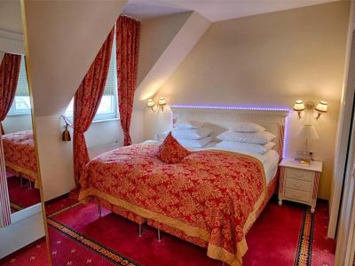 Augusta Am Kurfürstendamm - 82